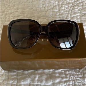 Gucci sunglasses